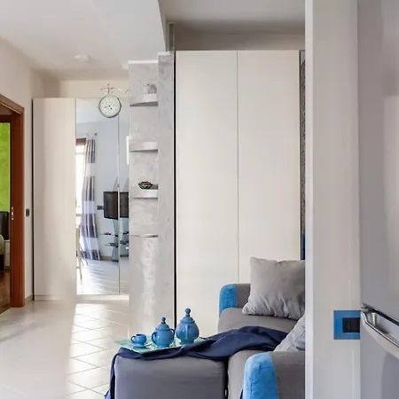Casa Azzurra - By Host4u San Donato Milanese