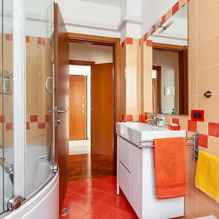Casa Azzurra - By Host4u San Donato Milanese